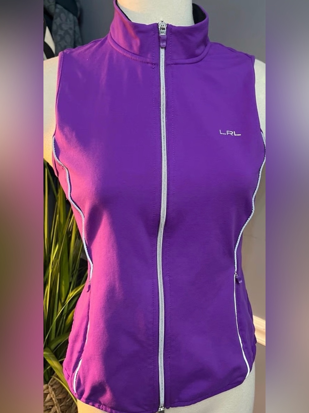 Lauren Ralph Lauren  women’s Purple Zip-Front Sleeveless Sports Tank size XL